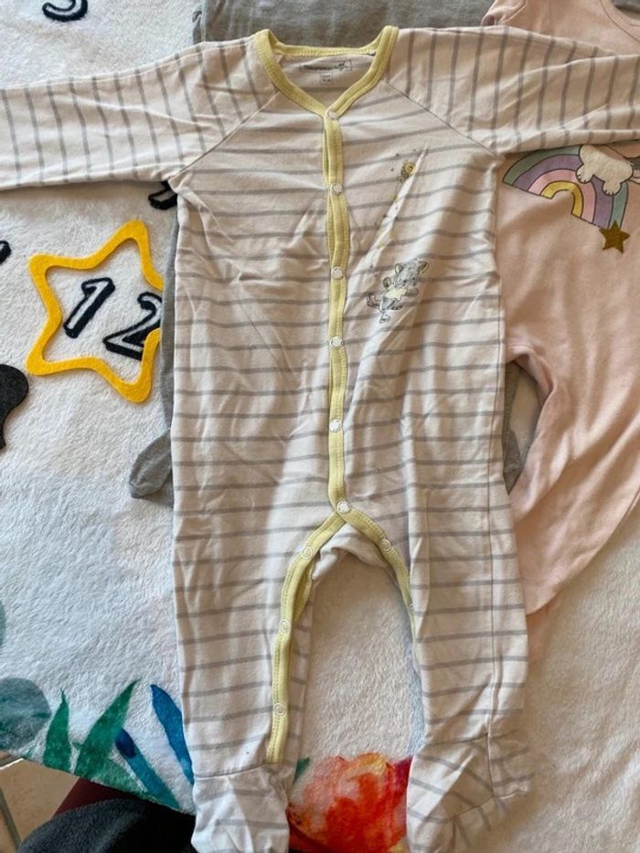 Lot de 3 pyjamas 12 mois - photo numéro 2