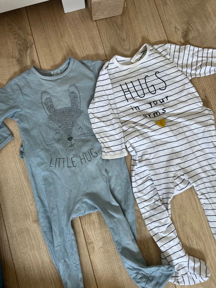 Lot de 2 pyjamas - photo numéro 2