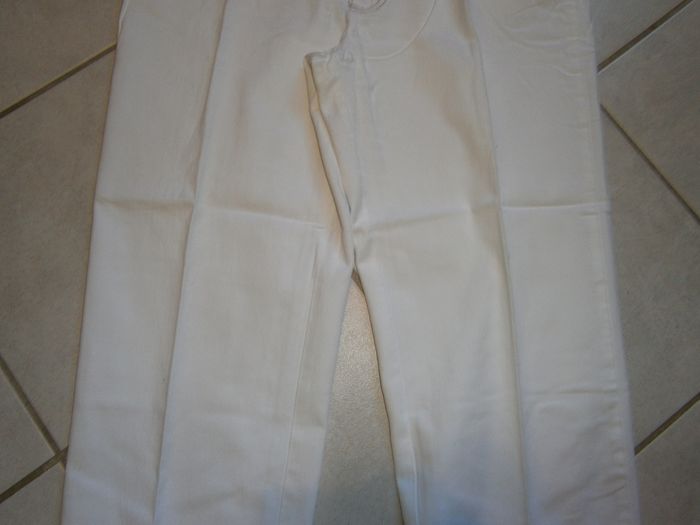 Jeans blanc PIERRE CARDIN Taille 42 - photo numéro 4