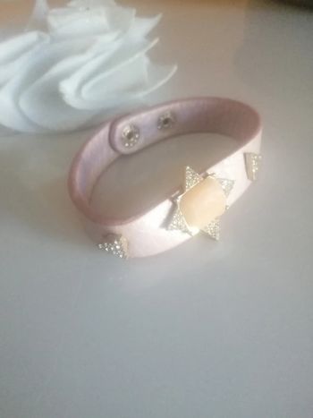 🌸Bracelet ajustable Simili cuir rose fantaisie 🌸