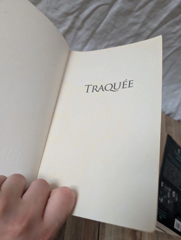 Lot livres La maison de la nuit - photo numéro 9