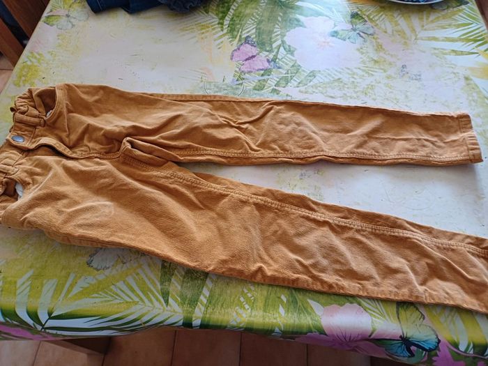 3 pantalons velours - photo numéro 3