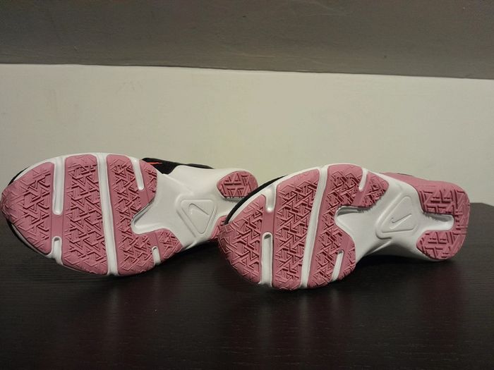 Baskets running femme 38.5 Nike - photo numéro 4