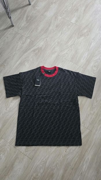 T-Shirt Fendi