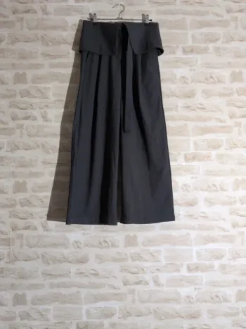 Pantalon Bershka  Gris Taille 36