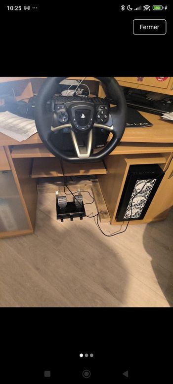 Volant plus pédale 