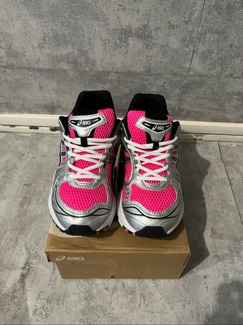 ASIC gel Kayano 14 Argenté/Rose– NEUF – Pointure 43.5 – Homme/Femme