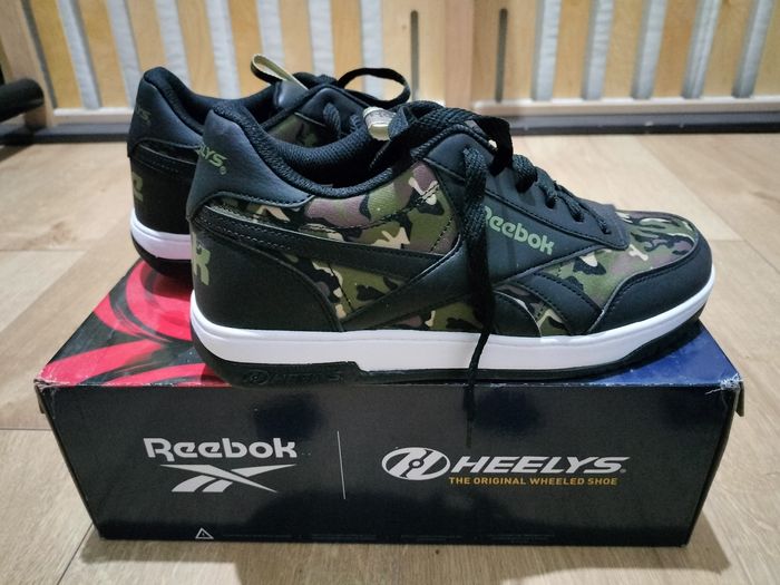 Heelys x Reebok Cl Court Low édition spéciale camouflage T.42  neuves - photo numéro 2