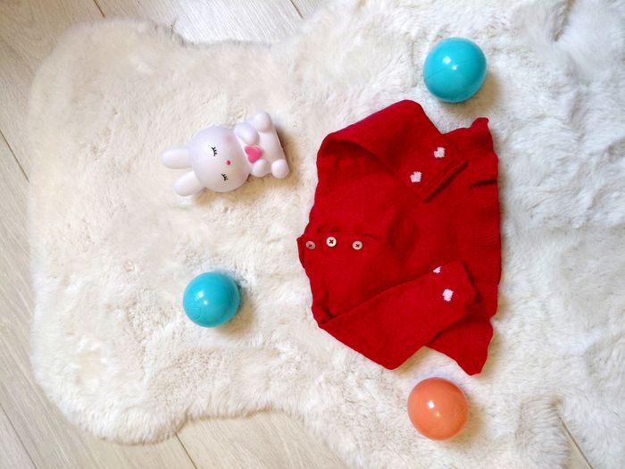 Pull en laine rouge – 6 mois - photo numéro 4