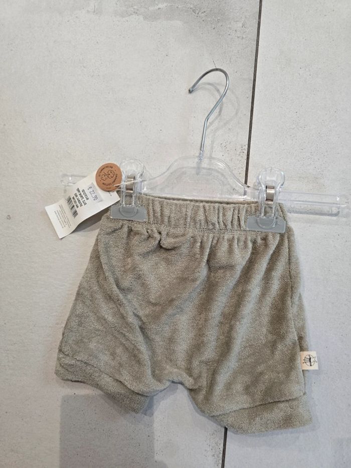Short bébé 3/6mois - photo numéro 2