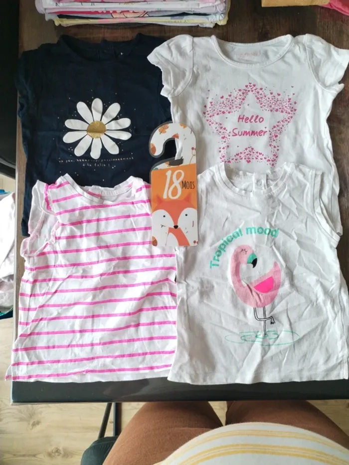 Lot de 4 t-shirts manches courtes