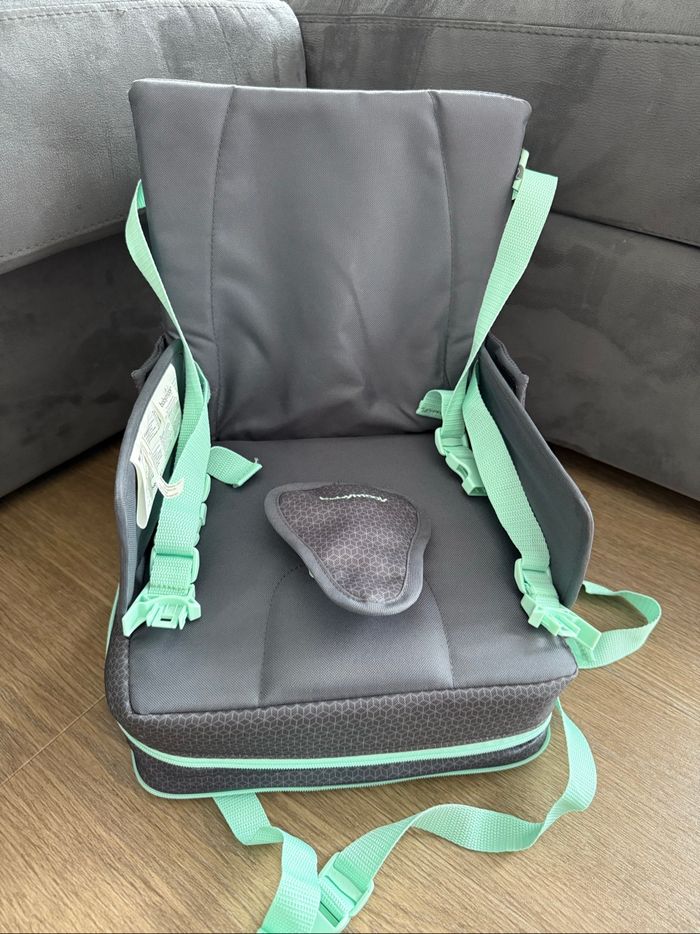 Réhausseur de chaise baby moov neuf