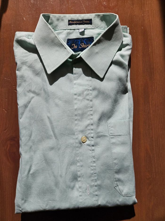 Chemise taille 4 - photo numéro 3