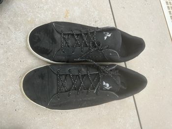 Baskets Lecoq sportif noire pointure 37