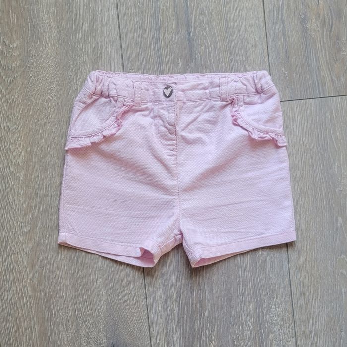 Très joli short rose. Fille 3 ans. Marque Orchestra