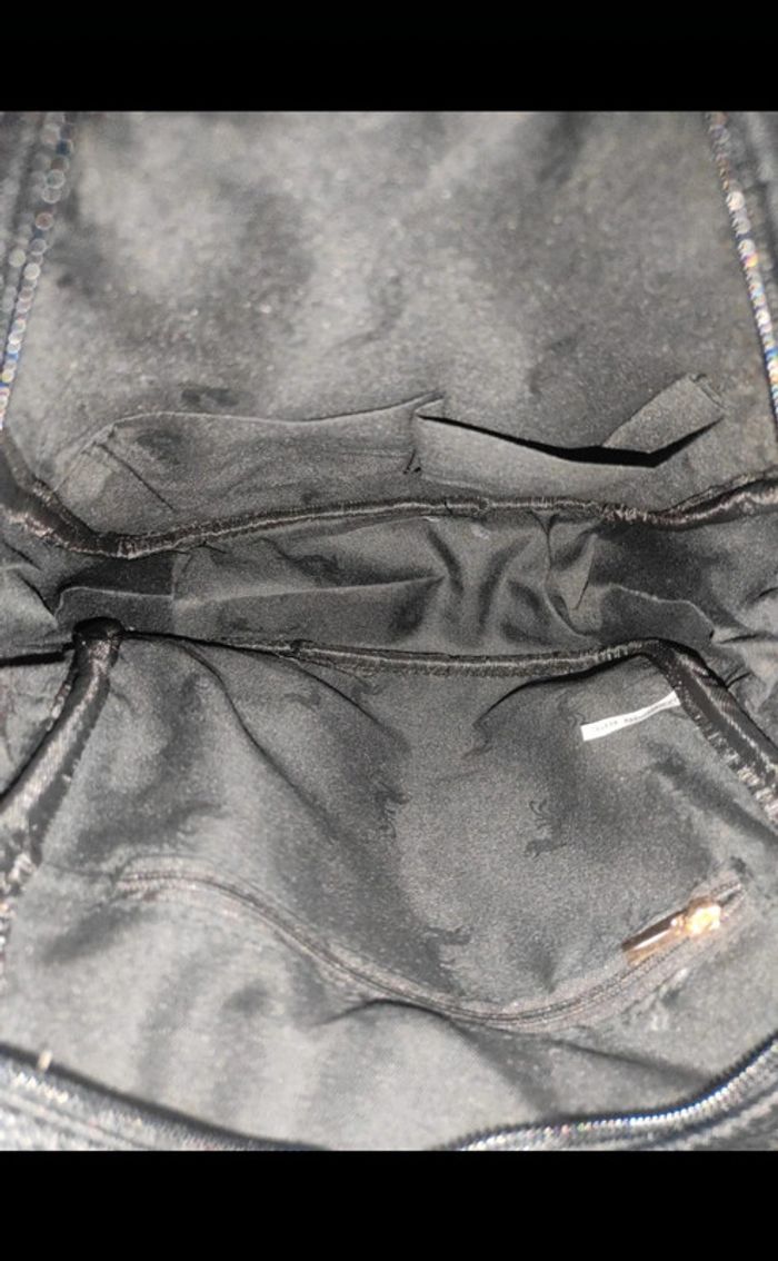 Petit Sac à dos noir neuf - photo numéro 4