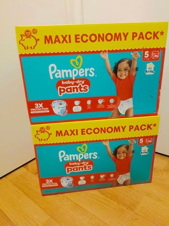 Couches Pampers pants taille 5 