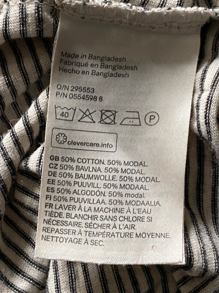T-shirt à fines rayures H&M - photo numéro 7