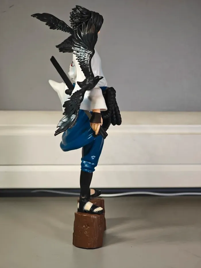 Figurine Naruto : Sasuke 26cm neuve sans boîte - photo numéro 5