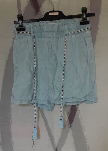 Short femme Taille 36 (S) Cache-cache