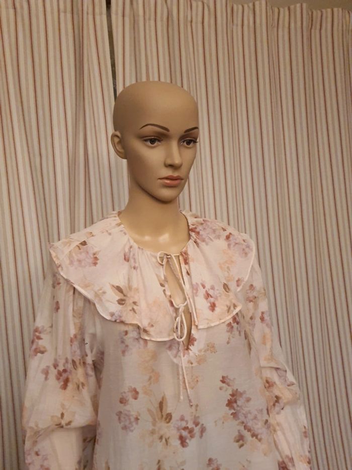 Jolie Blouse blanche fleuries H&M eur M - photo numéro 11