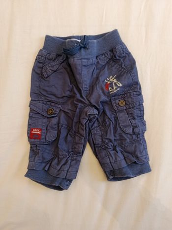 Un pantalon 1 mois