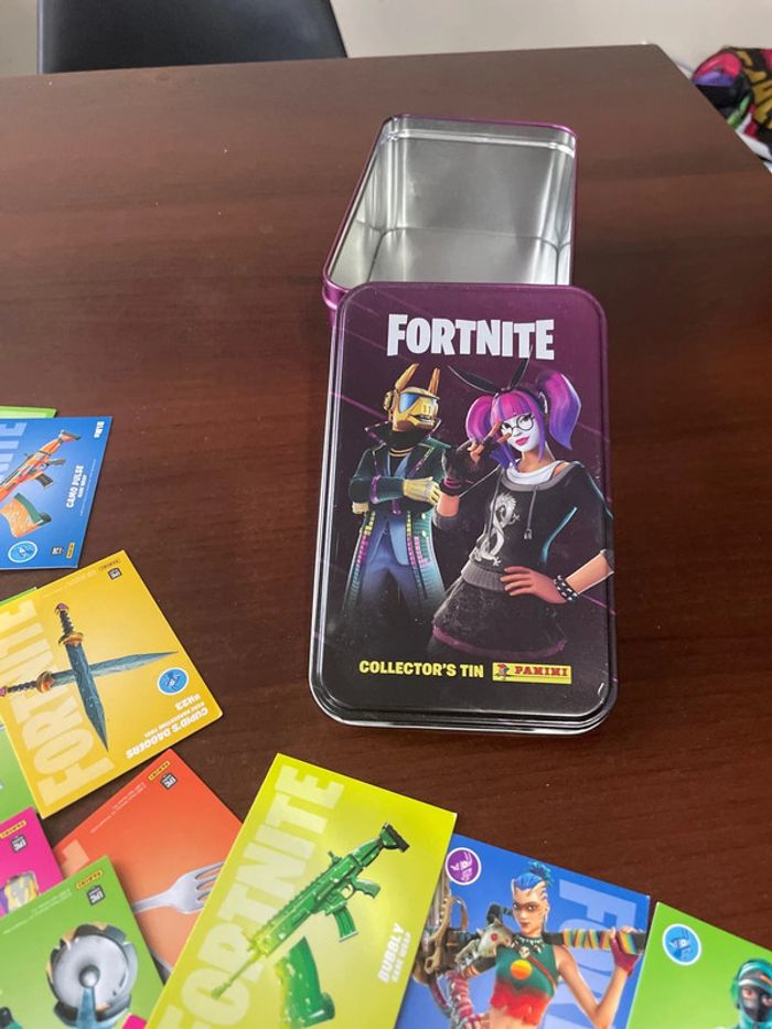 Cartes fortnite et boîte en métal - photo numéro 6
