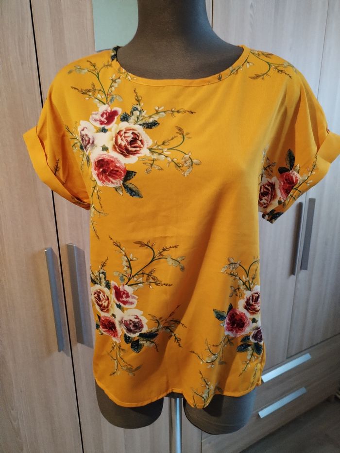 Blouse manches courtes taille 40