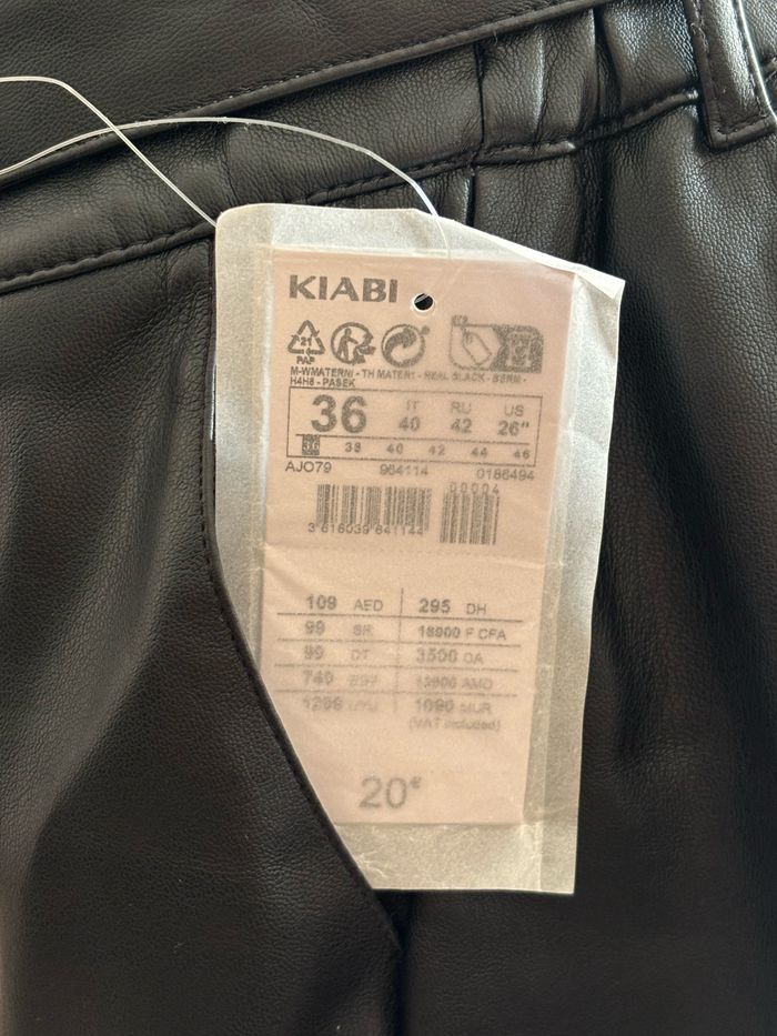 Short de grossesse, similicuir Kiabi, taille 36 - photo numéro 5