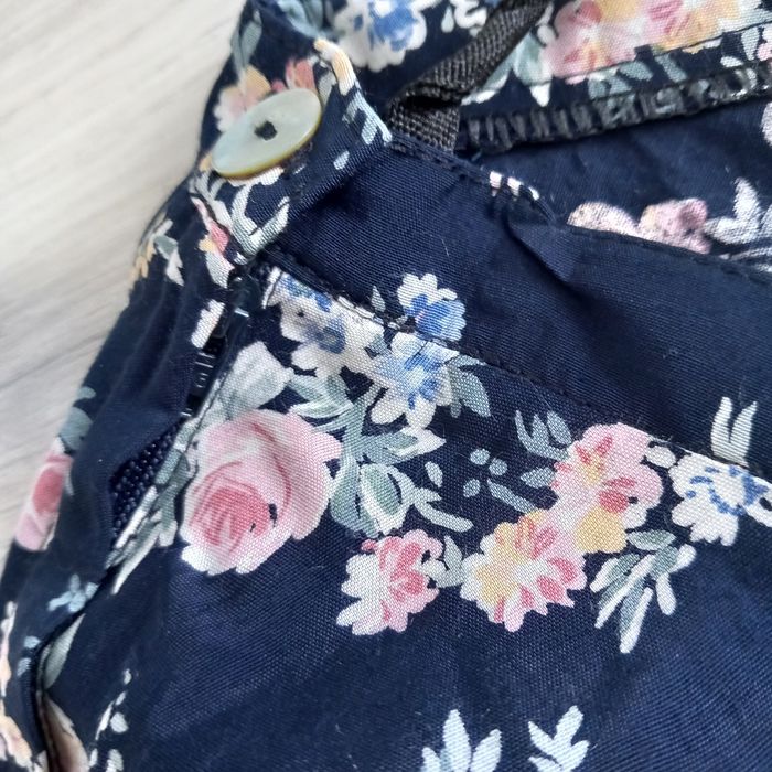 Jupe évasée à motifs à fleurs Jacqueline Riu taille 38 - photo numéro 3
