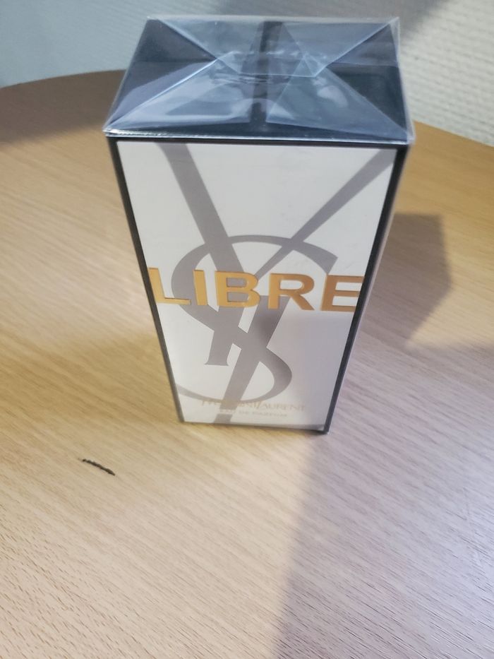 Libre YSL - photo numéro 3