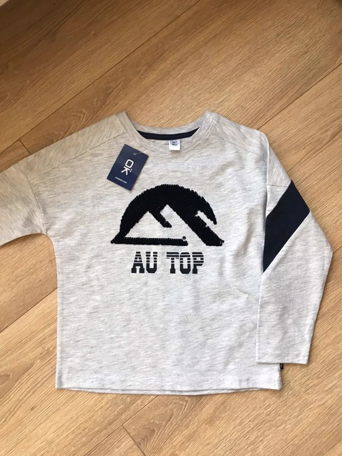 Tee shirt okaidi neuf taille 3 ans
