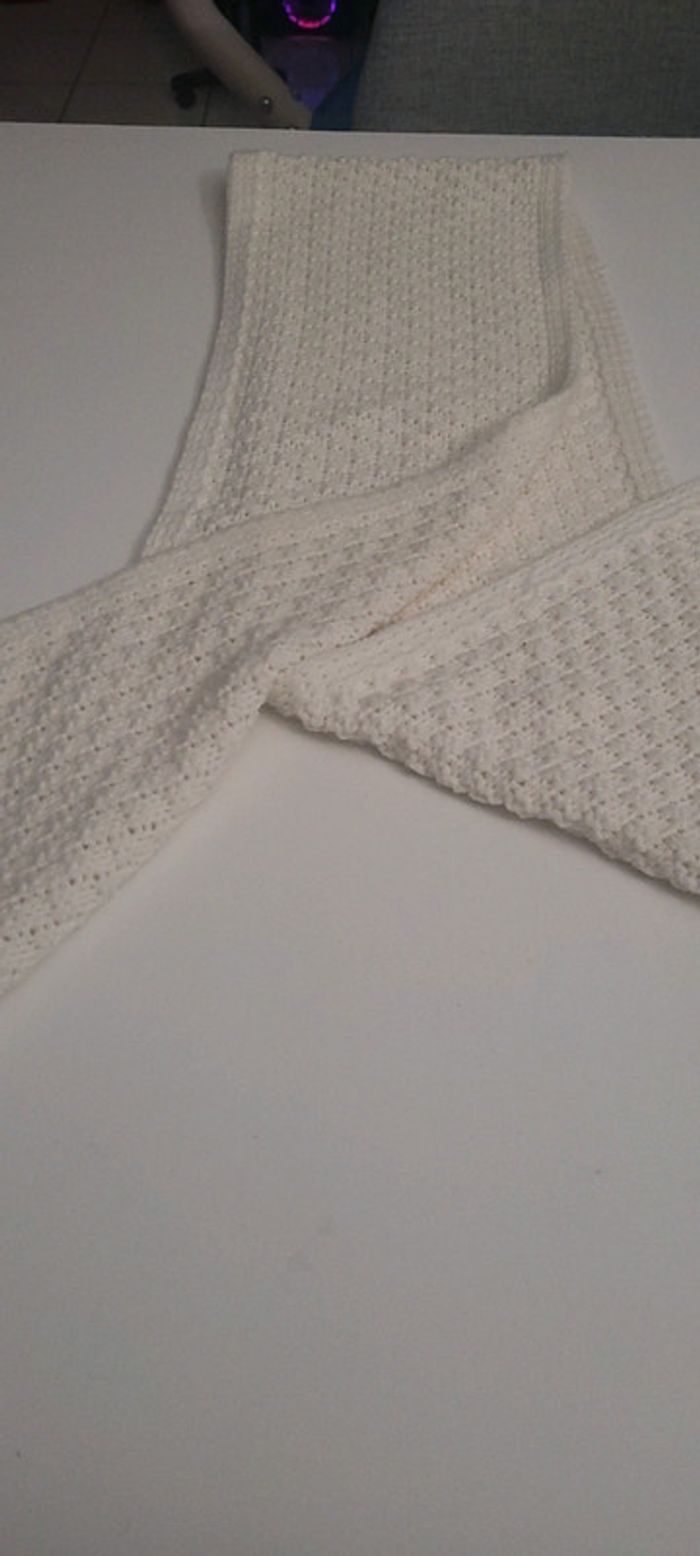Echarpe et bonnet - photo numéro 2
