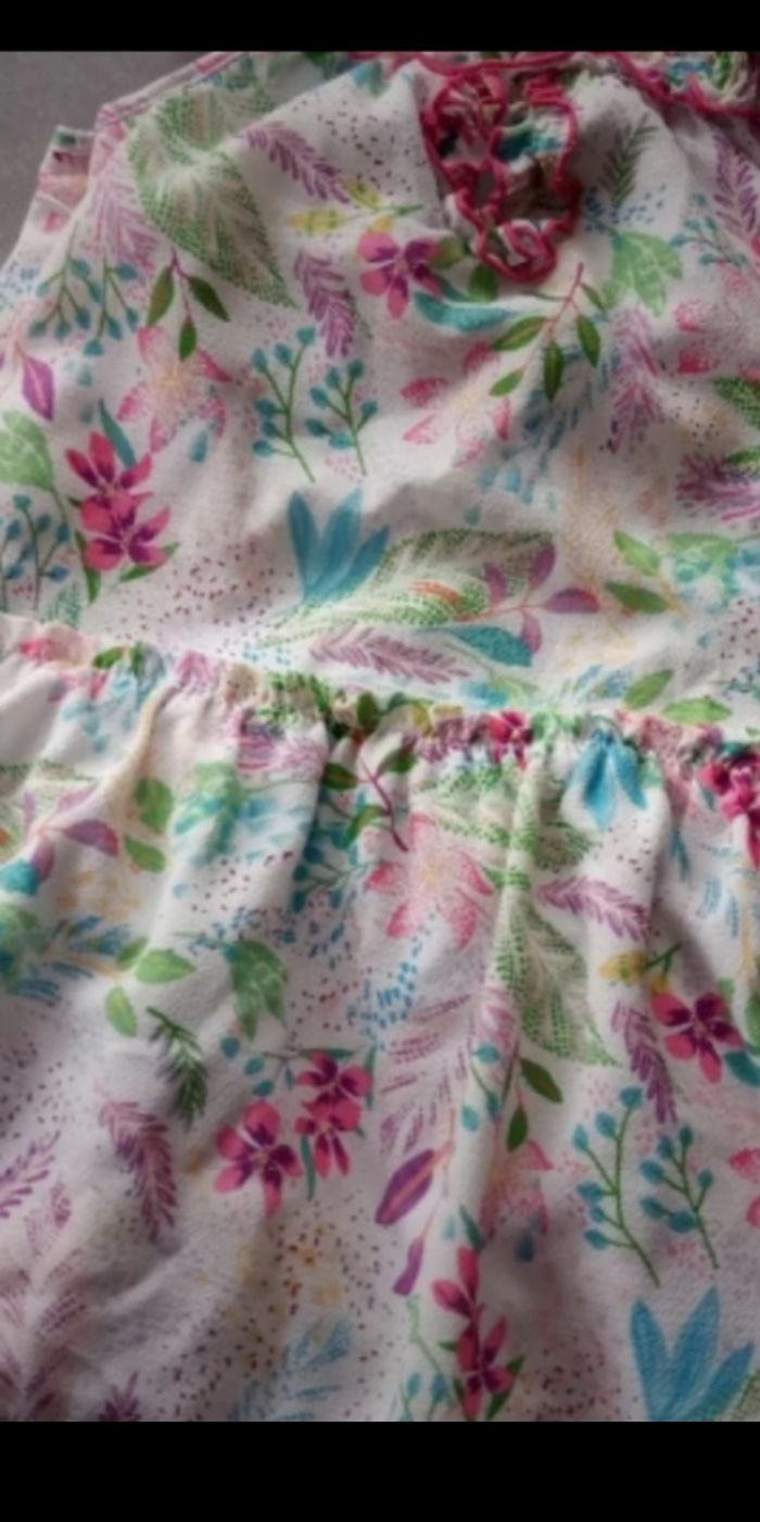 🌺 Belle Robe d'été bébé fille 18 /24 mois - photo numéro 4