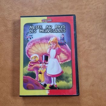 DVD Alice aux pays des merveilles