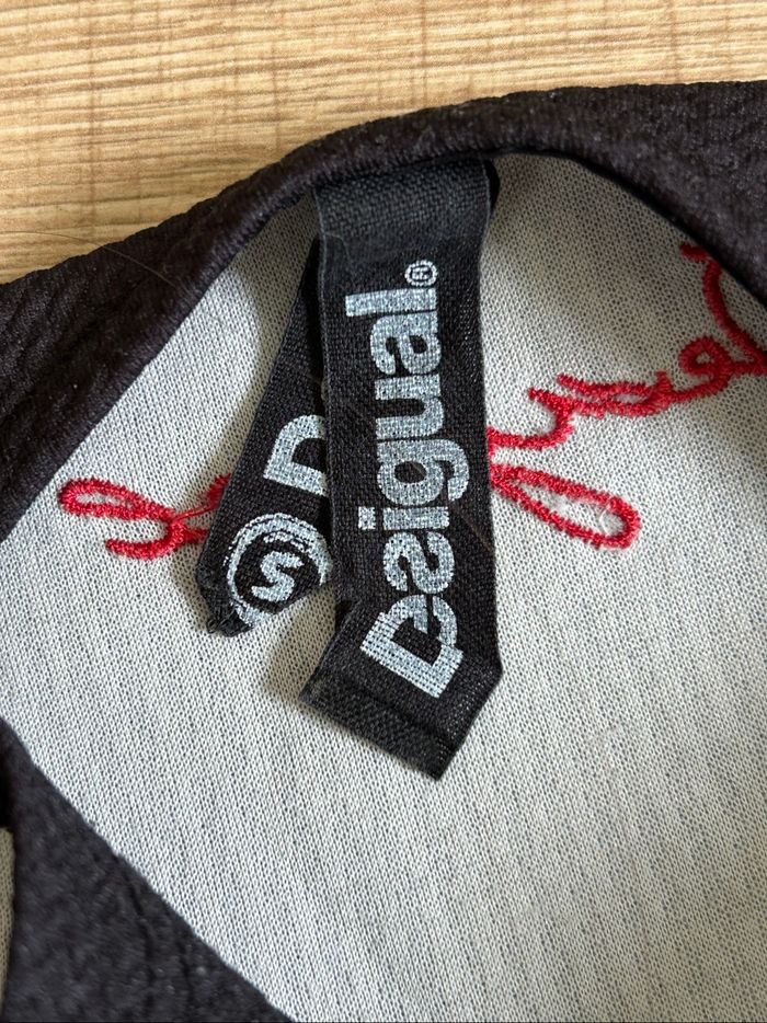 Robe noire et imprimée à manches courtes Desigual taille S TBE - photo numéro 10