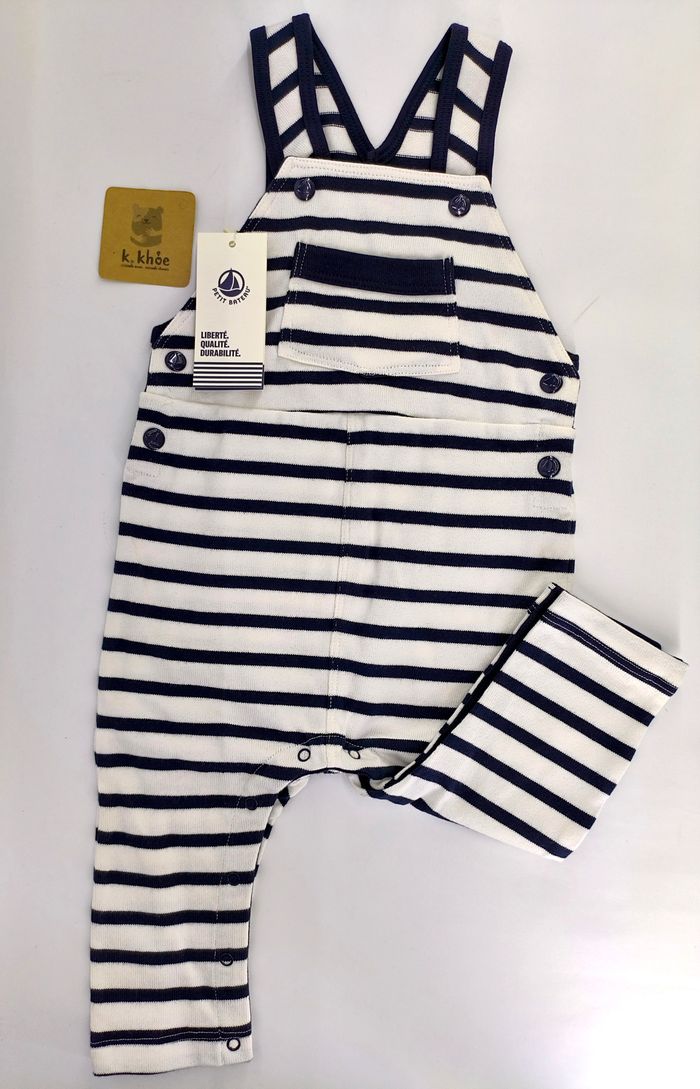 Coffret bébé Petit Bateau - une salopette et un gilet bébé + eau de soin - photo numéro 4