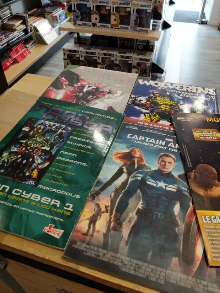 Lot de 4 Comics - Marvel + 1 Poster - photo numéro 5