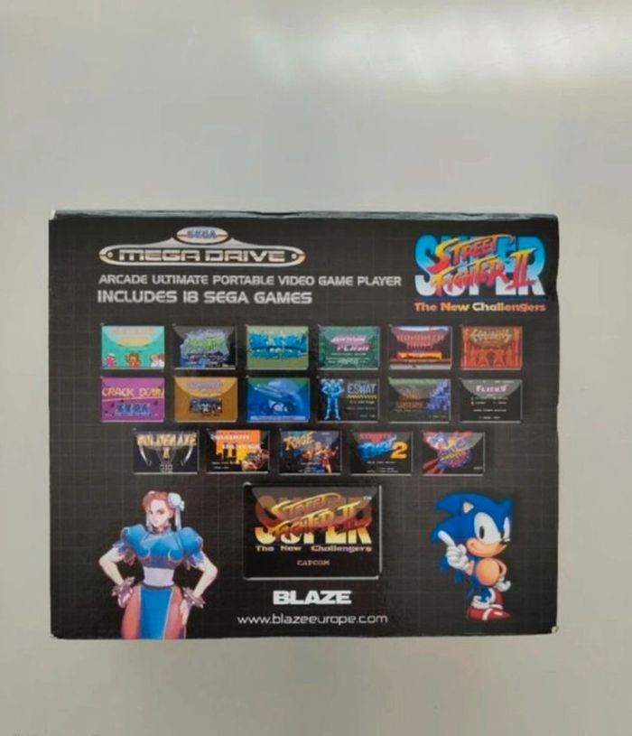 Console portable sega Megadrive street figther II - photo numéro 3