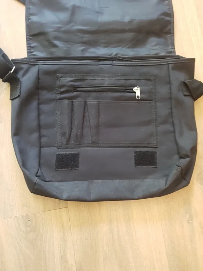 Sac bandoulière Lestra - photo numéro 4