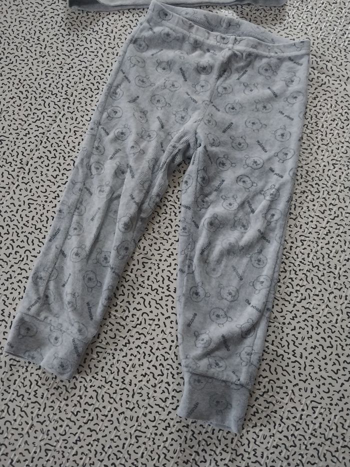 Pyjama Disney Baby Winnie l’Ourson – 36 mois - photo numéro 2