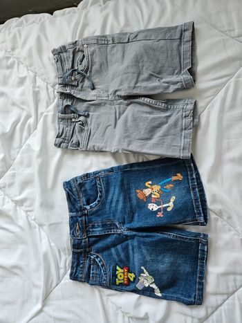 2 shorts garçon 5-6ans
