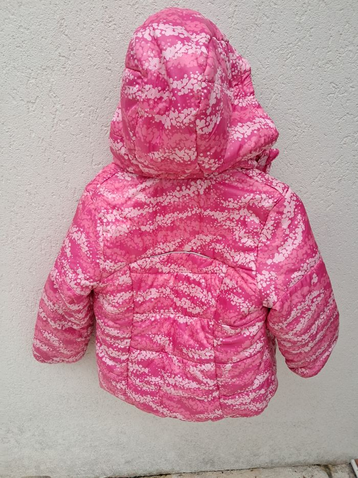 Blouson doudoune avec capuche adidas 5/6ans état excellent - photo numéro 6