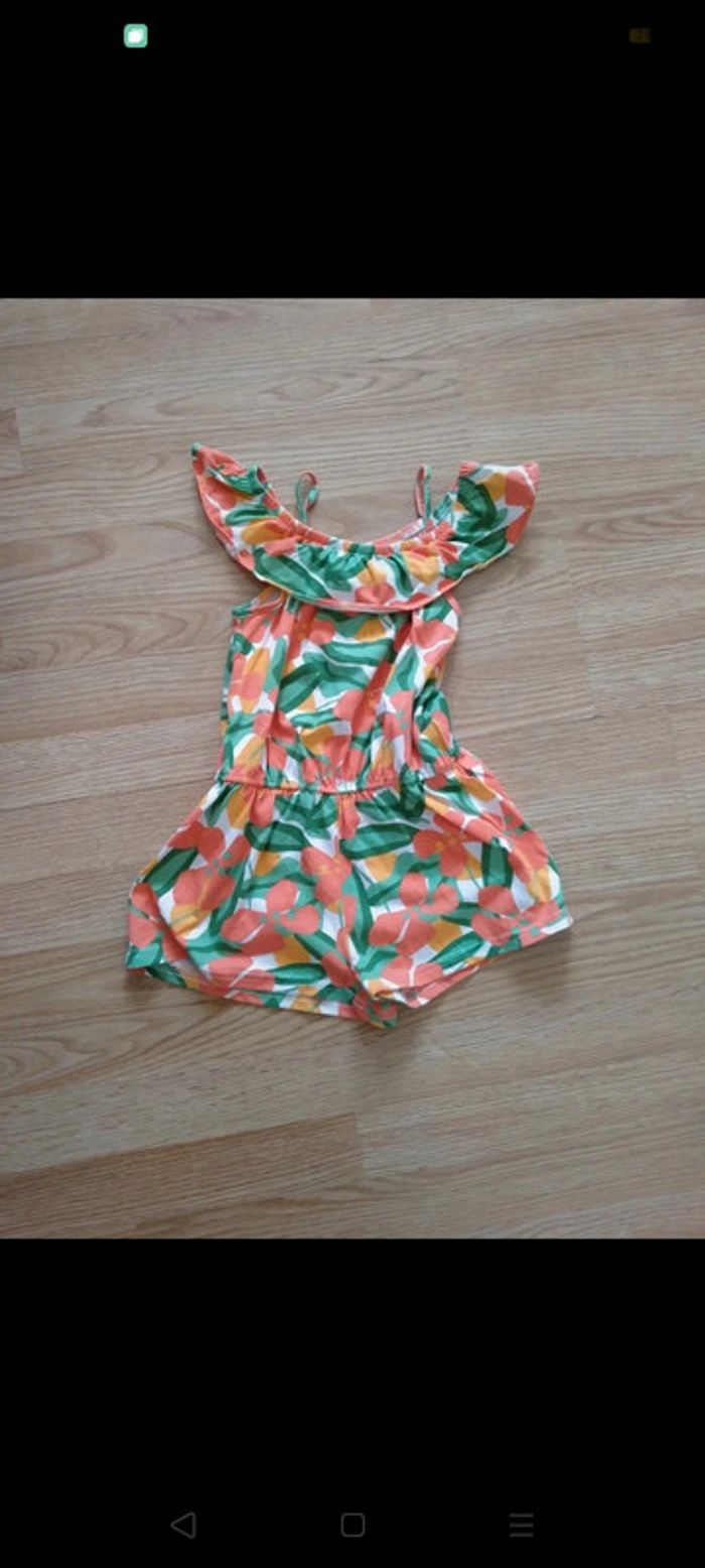 Lot vêtements fille. Taille 4 ans - photo numéro 4