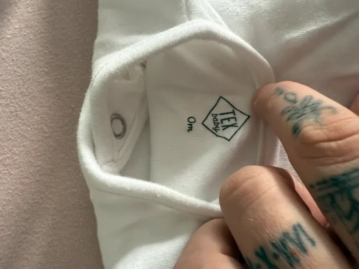 2 pyjamas bébés - photo numéro 4