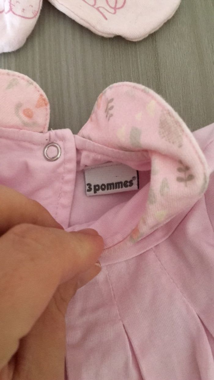 Pyjama 3 pommes neuf jamais porté - photo numéro 2