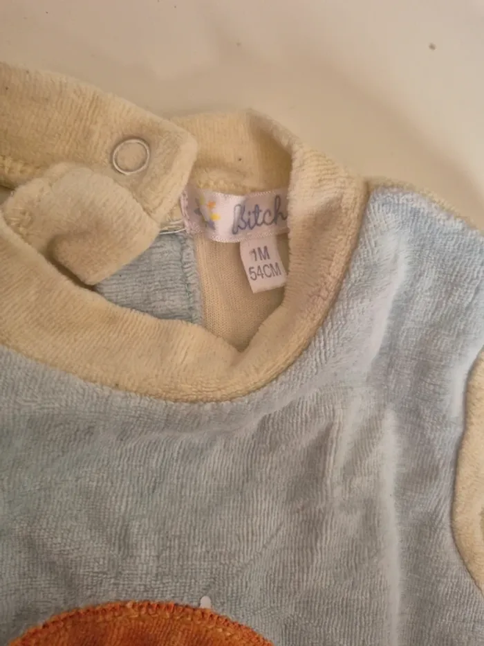 Pyjamas 1 mois - photo numéro 2