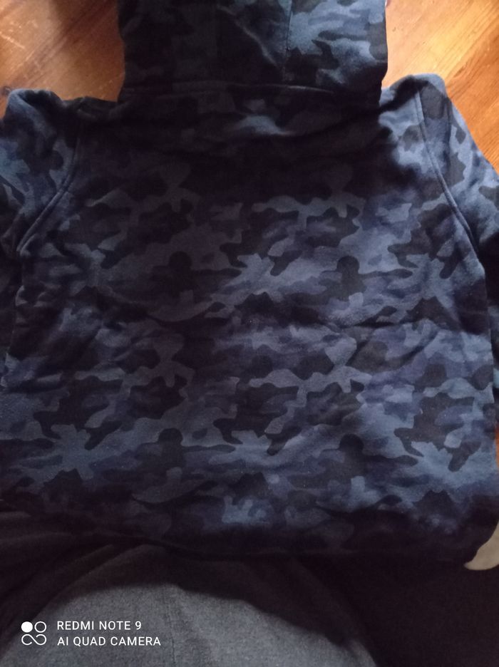 Sweat garçon. - photo numéro 4