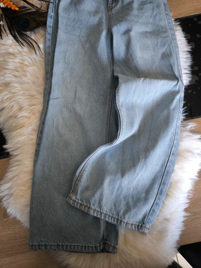🩵 Jean ample et large marque Gémo en taille 8 ans 🩵 - photo numéro 2