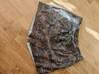 Très joli short léger